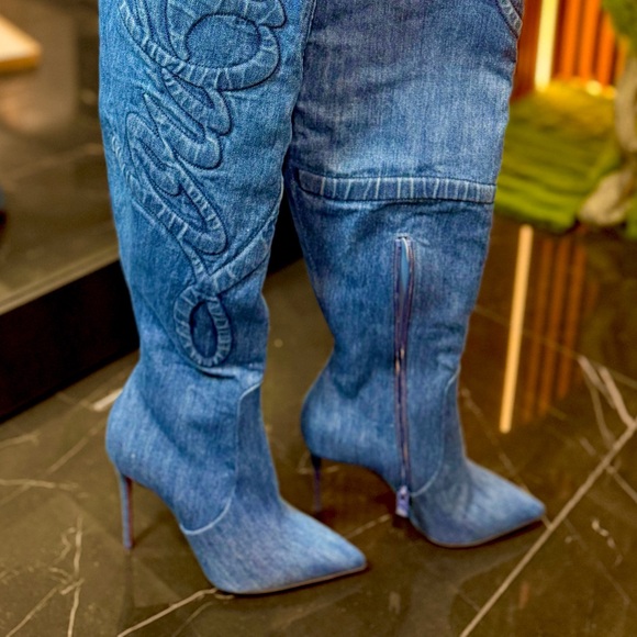 Christian Louboutin “Kate LoubiJean RocknRide” Over-the-Knee Denim Boots 39.5 - Picture 5 of 17